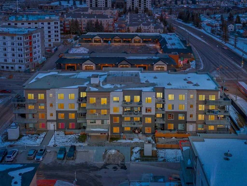 105, 150 Shawnee Square SW