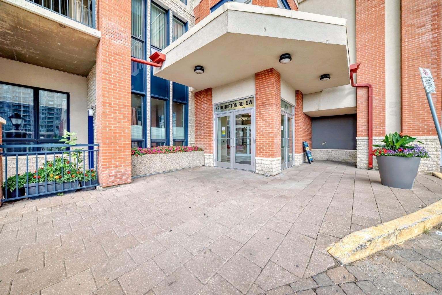 1116, 8710 Horton Road SW