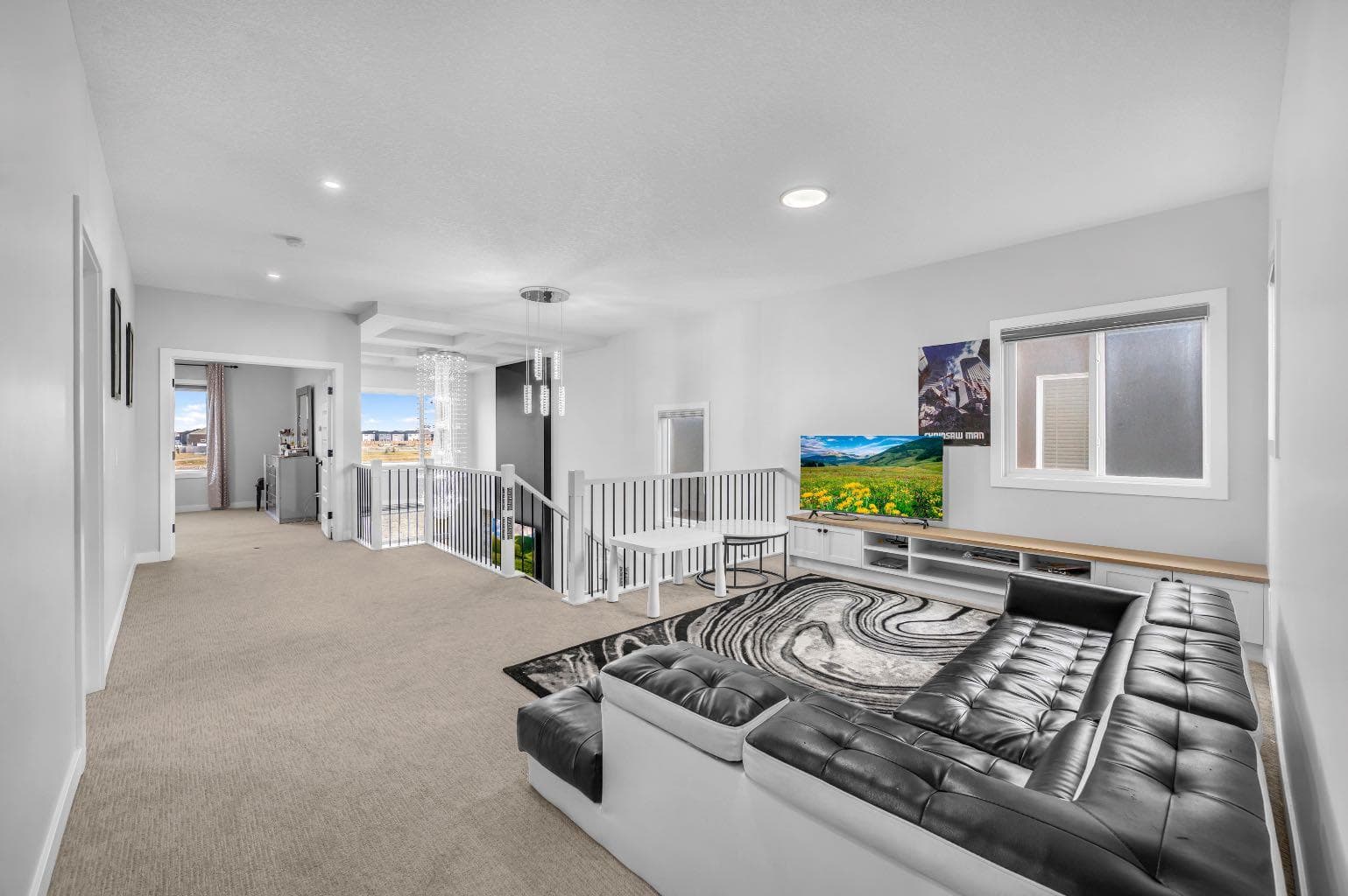 459 Savanna Way NE