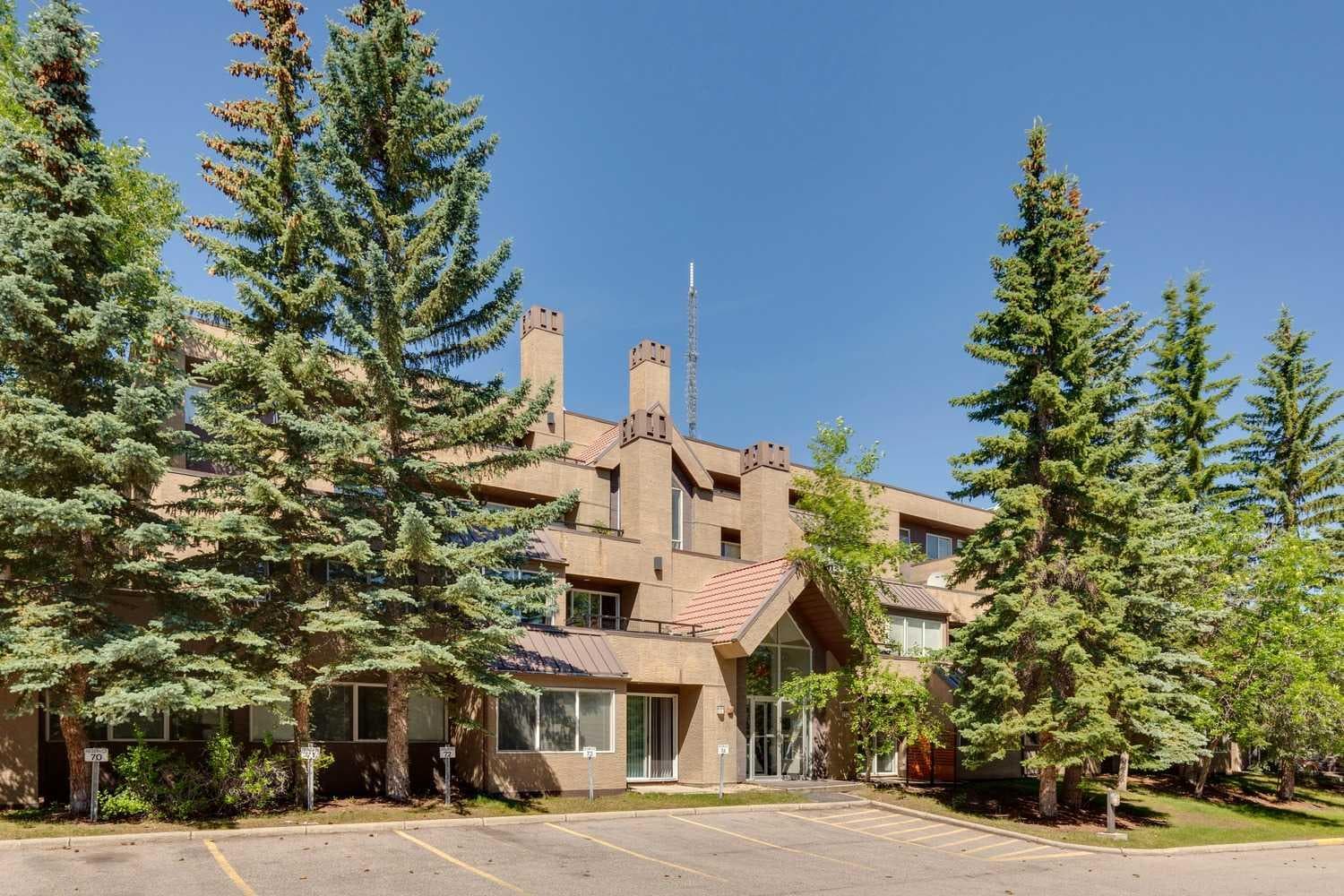 2, 219 Village Terrace SW