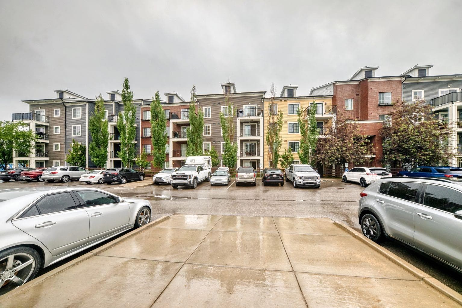 4310, 755 Copperpond Boulevard SE