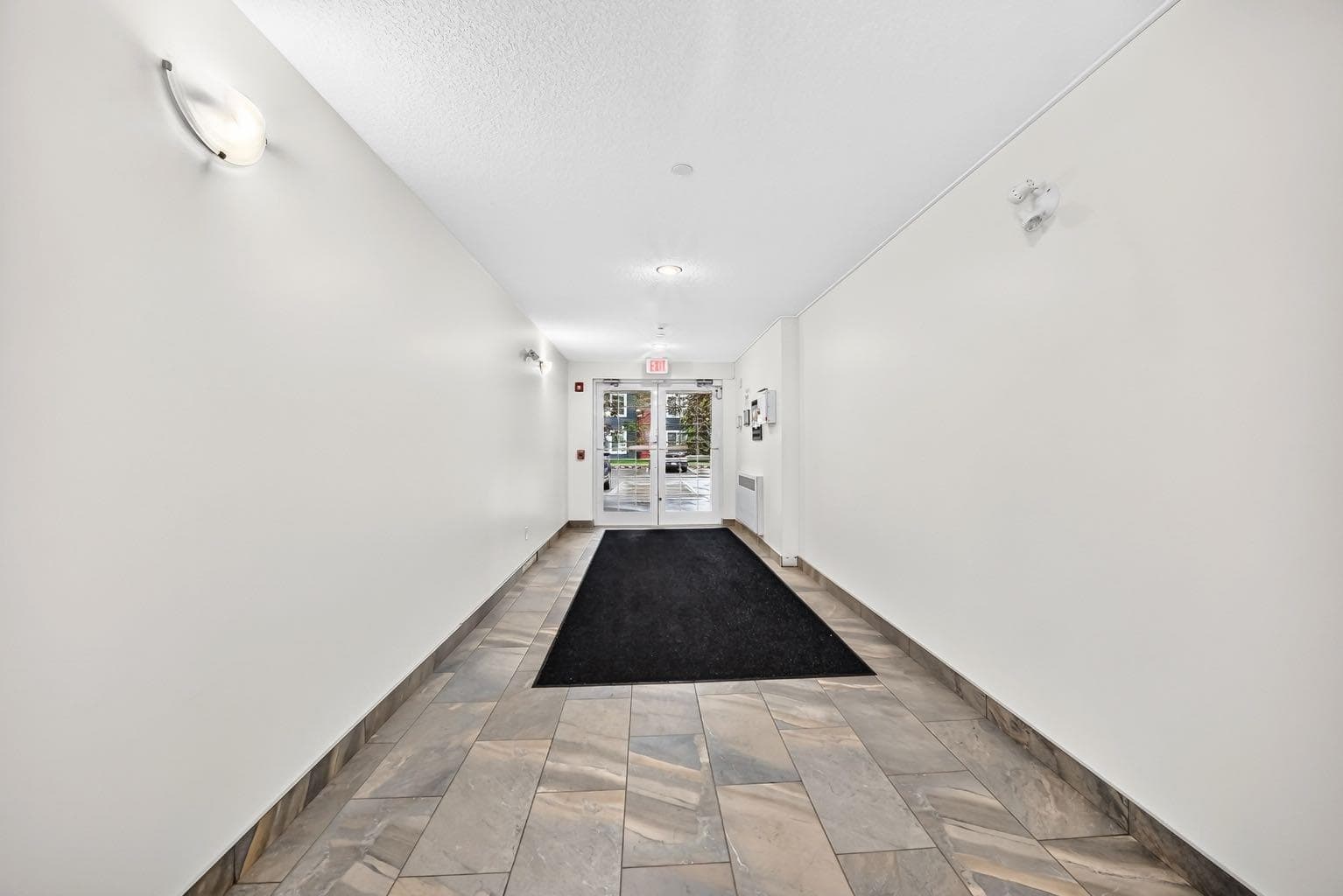 4310, 755 Copperpond Boulevard SE
