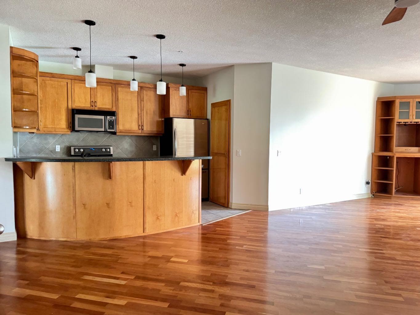 1108, 24 Hemlock Crescent SW