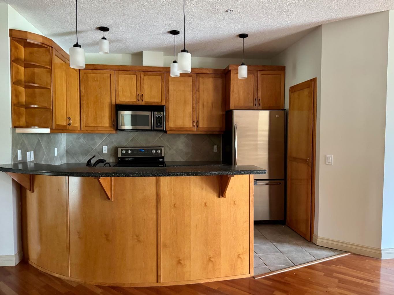 1108, 24 Hemlock Crescent SW