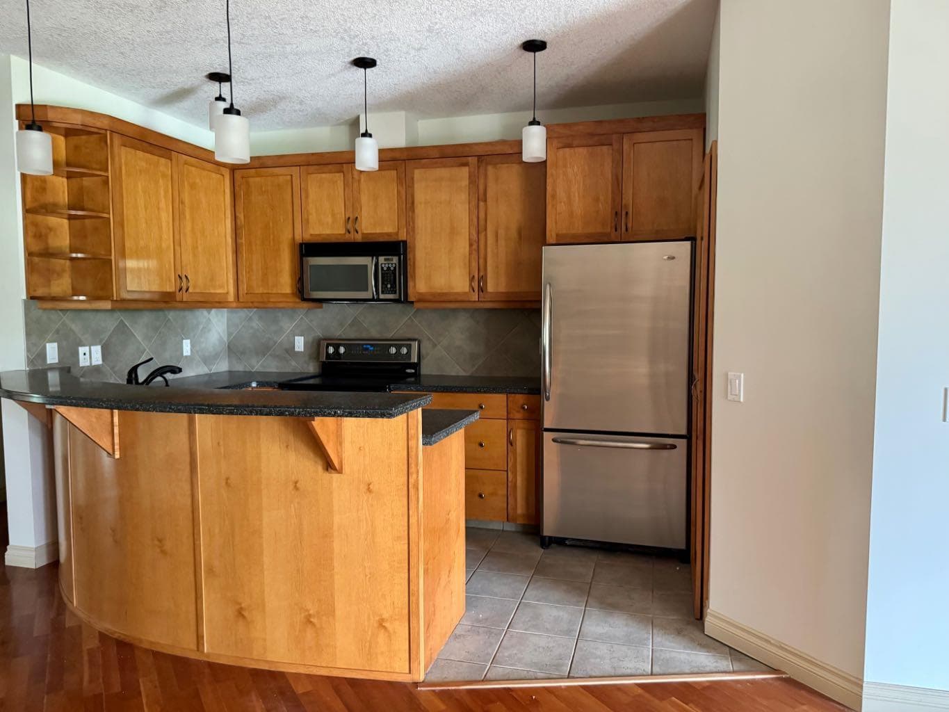 1108, 24 Hemlock Crescent SW