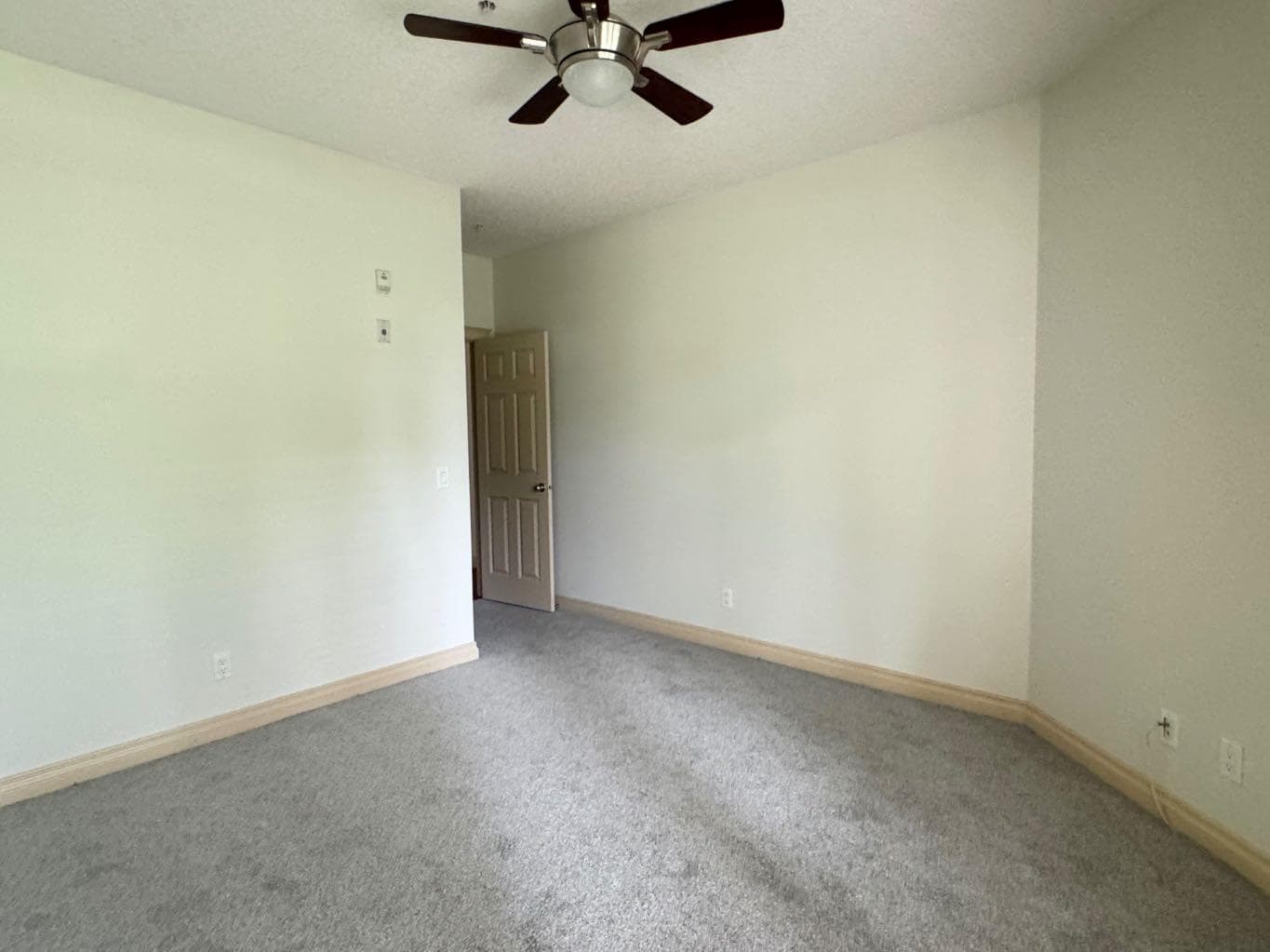 1108, 24 Hemlock Crescent SW