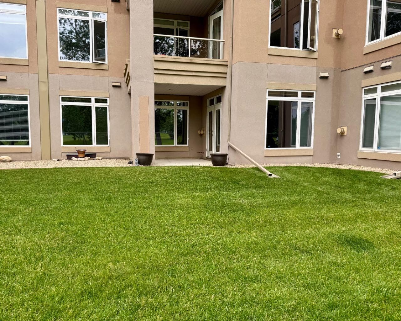 1108, 24 Hemlock Crescent SW