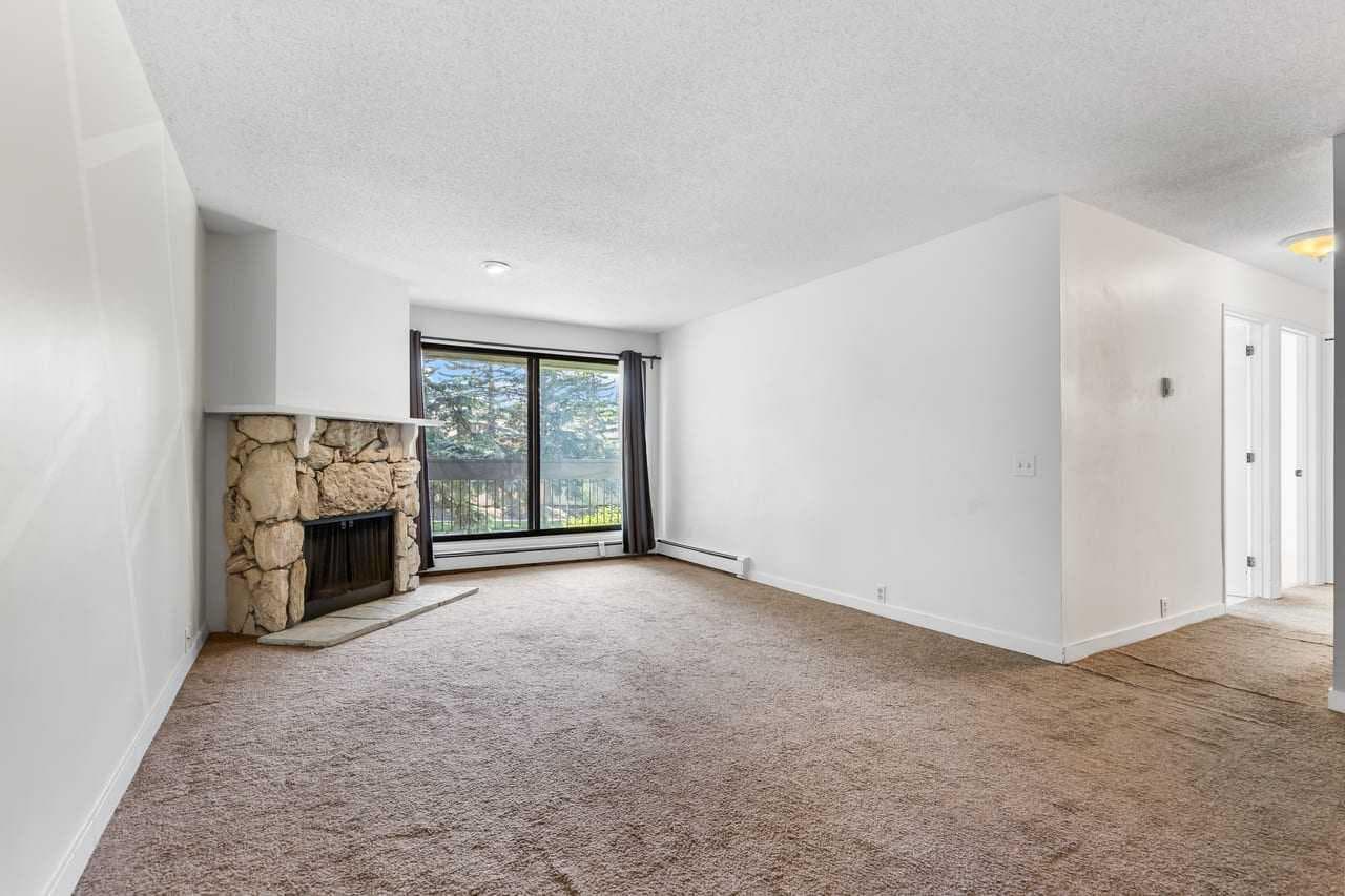 123, 10120 Brookpark Boulevard SW