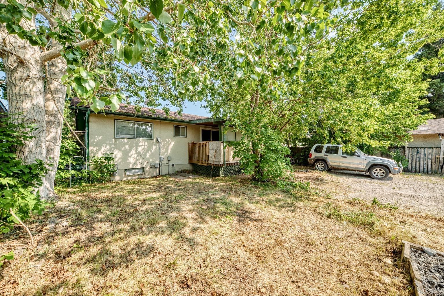 4940 Rundlewood Road NE