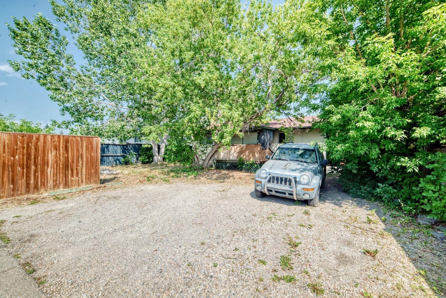 4940 Rundlewood Road NE