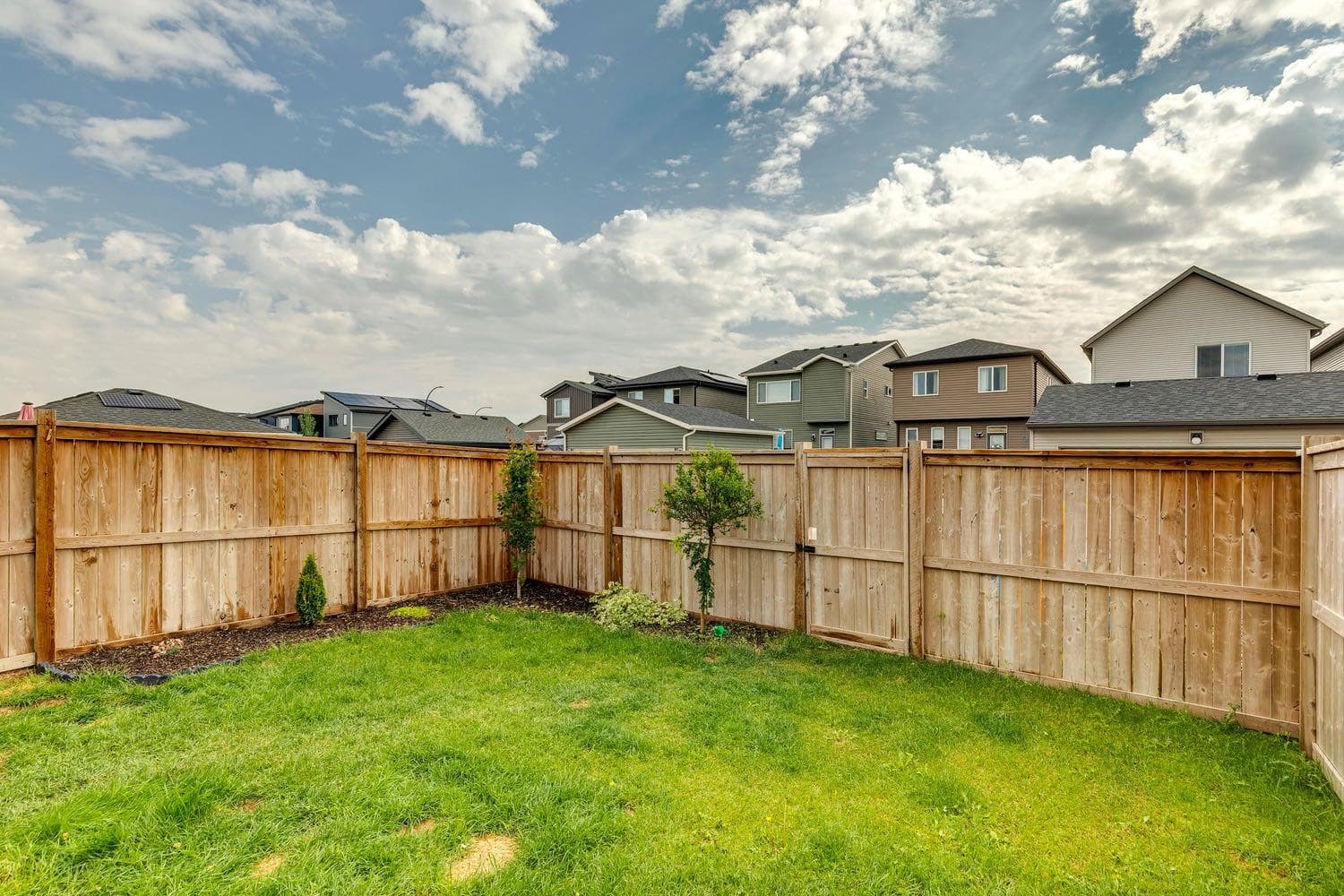 124 Wolf Willow Boulevard SE
