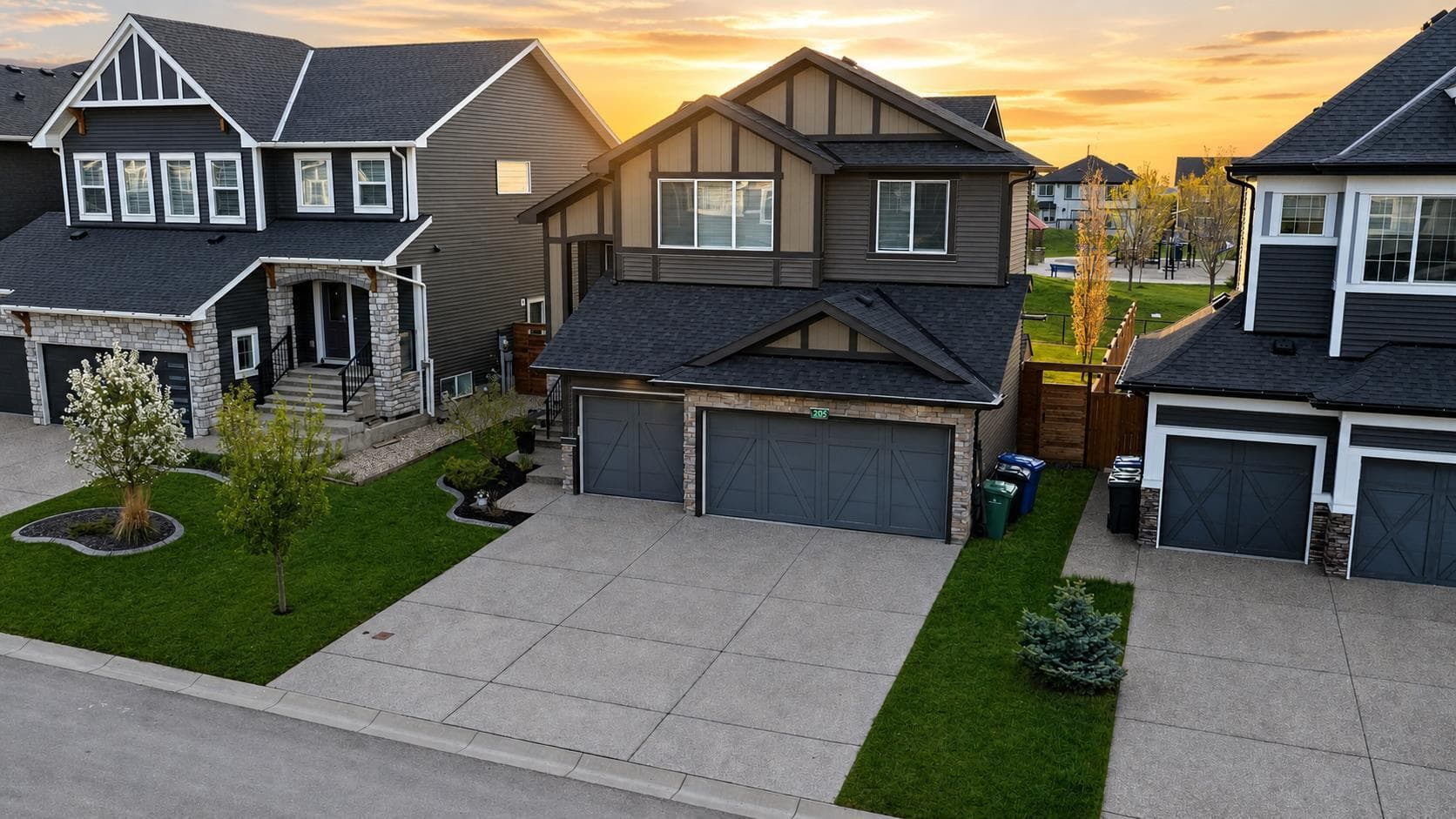 205 Aspenmere Way 