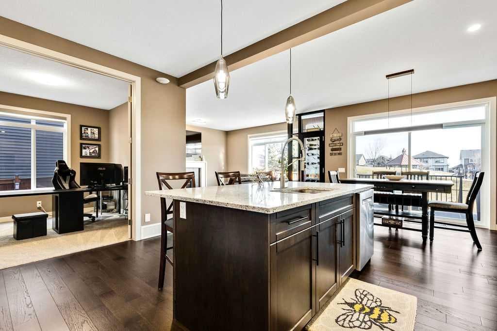 205 Aspenmere Way 