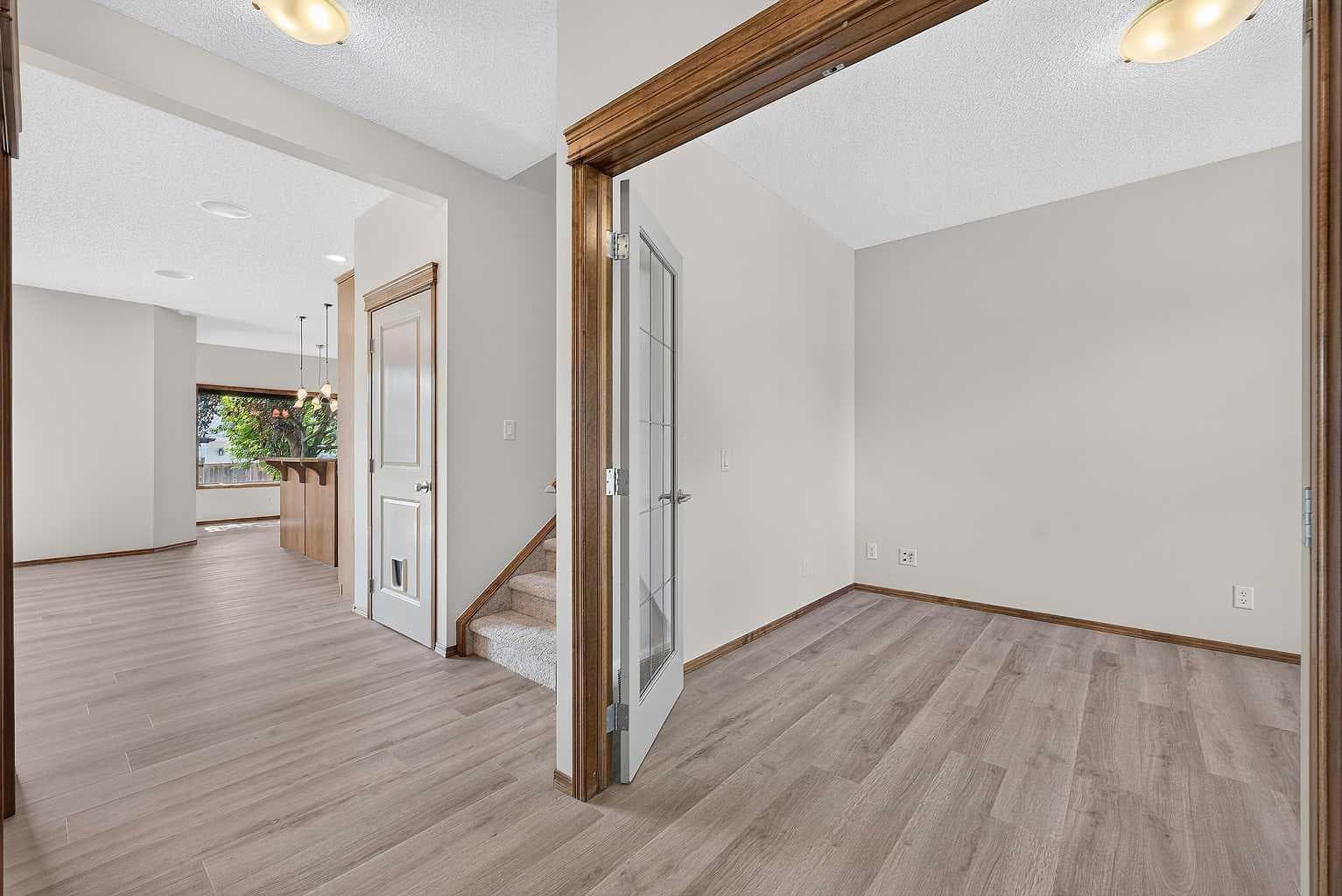 249 Elgin Manor SE