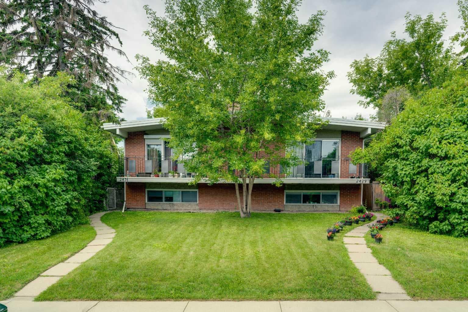 2431 & 2429 26 Street SW