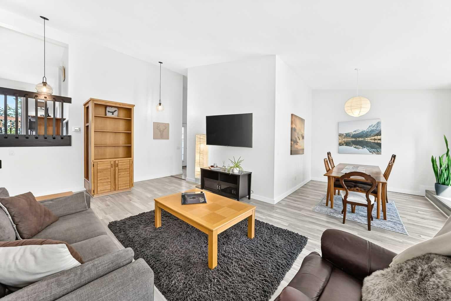 31 Ranchridge Way NW