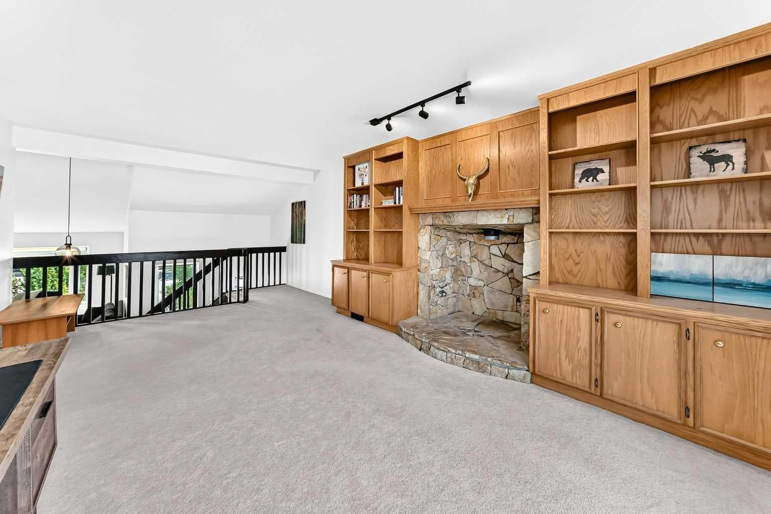 31 Ranchridge Way NW