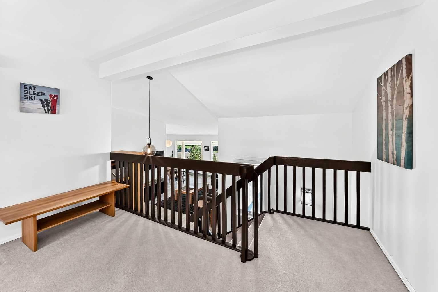 31 Ranchridge Way NW