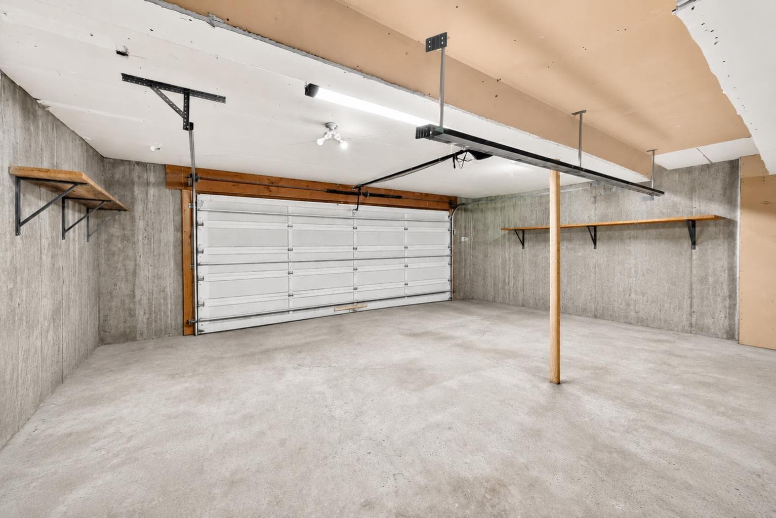 31 Ranchridge Way NW