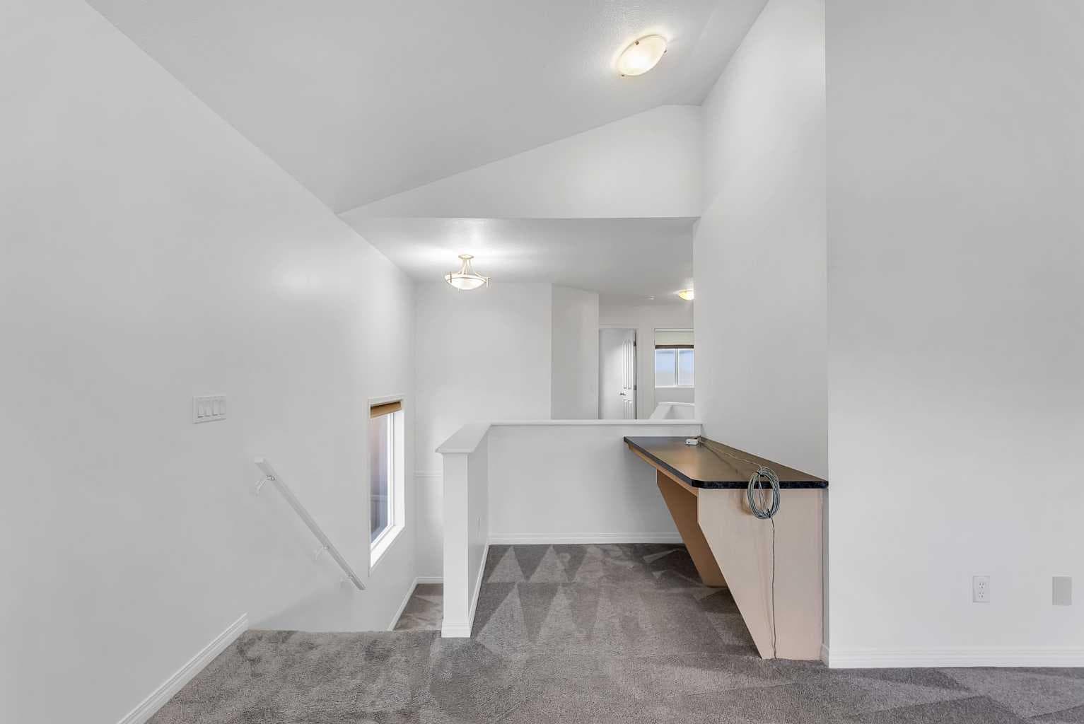 7 Saddlecrest Terrace NE