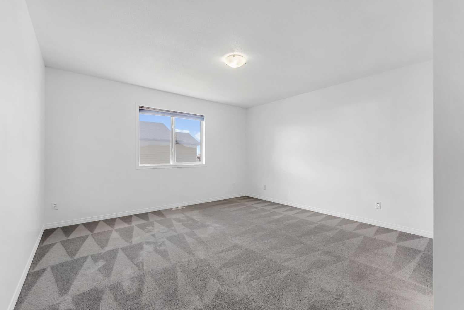 7 Saddlecrest Terrace NE
