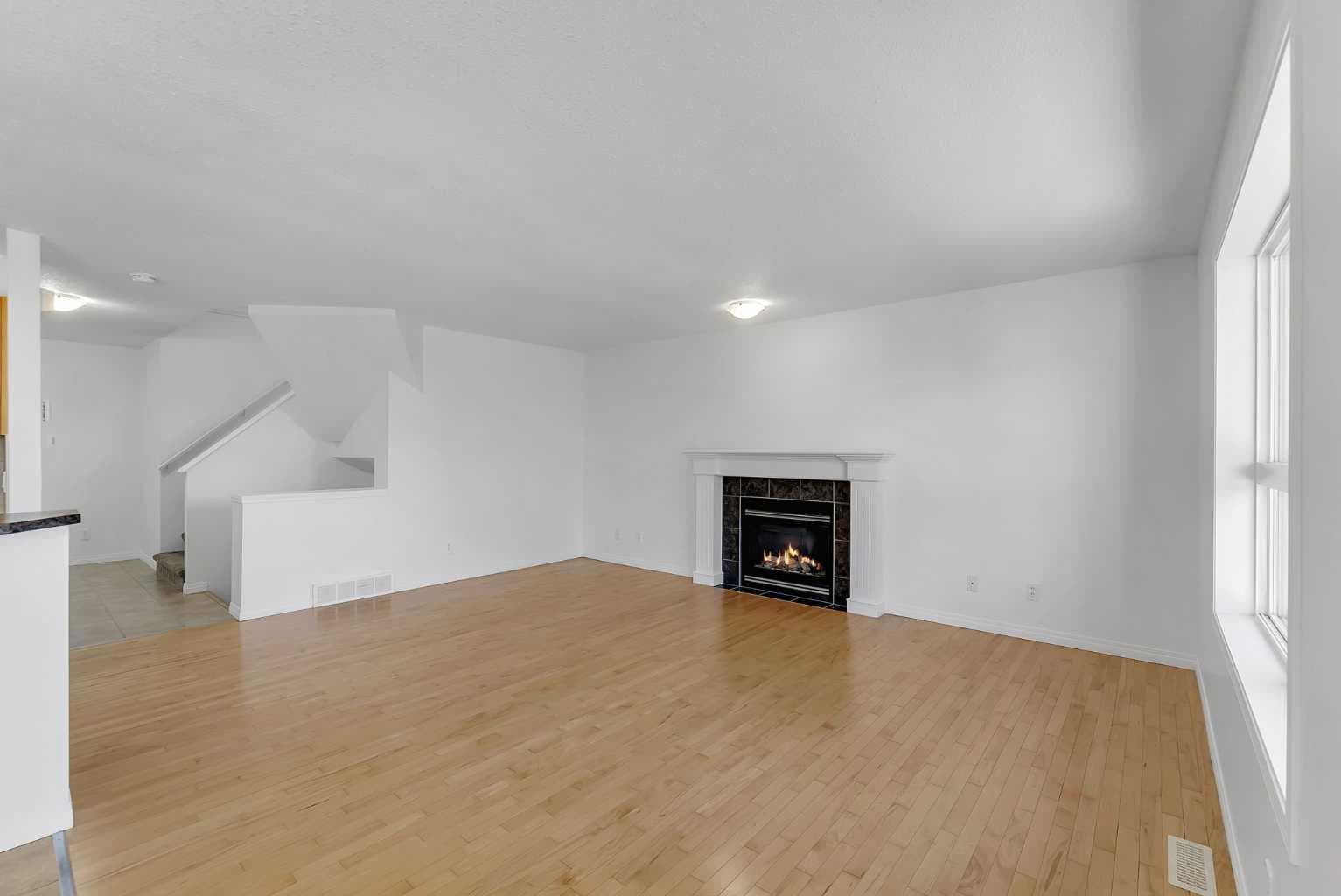7 Saddlecrest Terrace NE