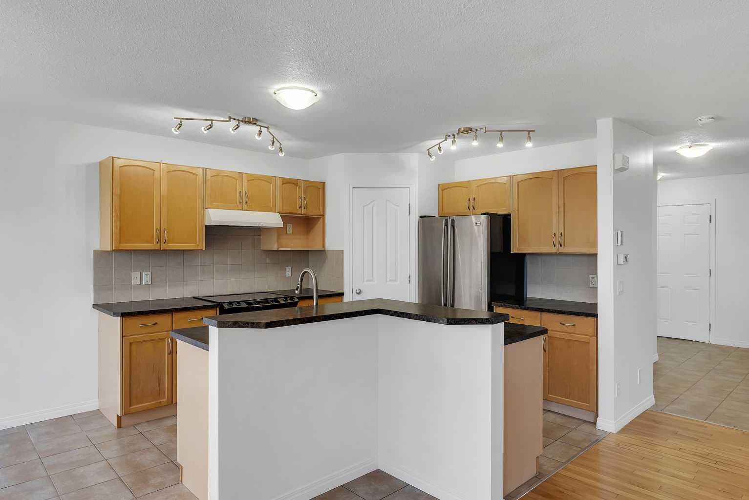 7 Saddlecrest Terrace NE