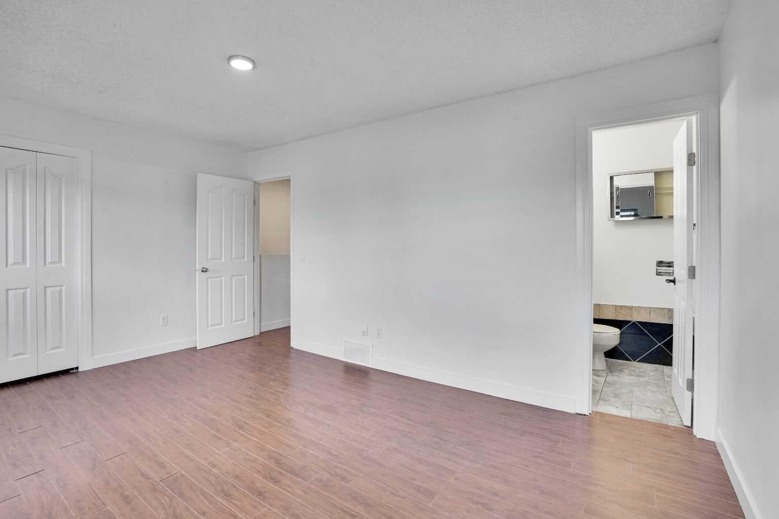 26 Falmead Bay NE