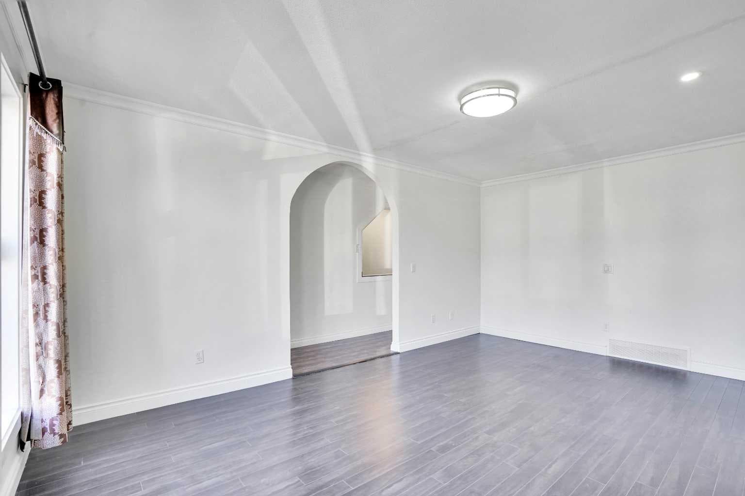 26 Falmead Bay NE