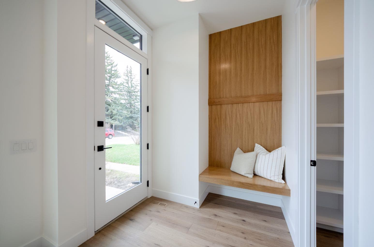 2026 36 Street SW