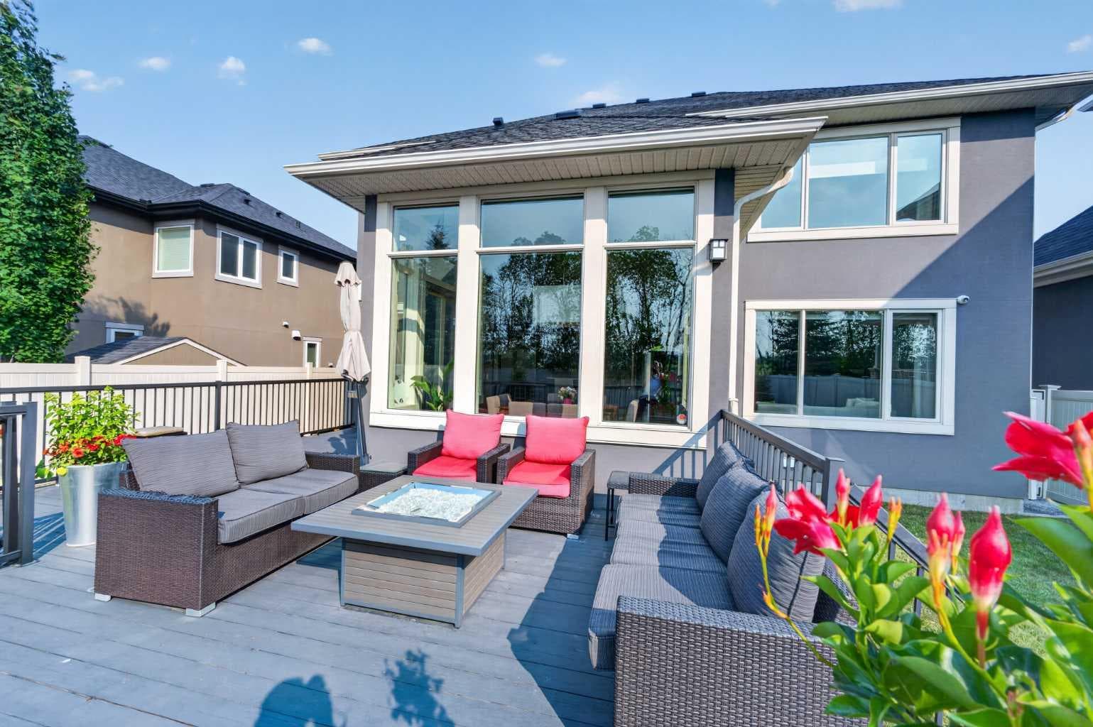 78 Aspen Cliff Close SW