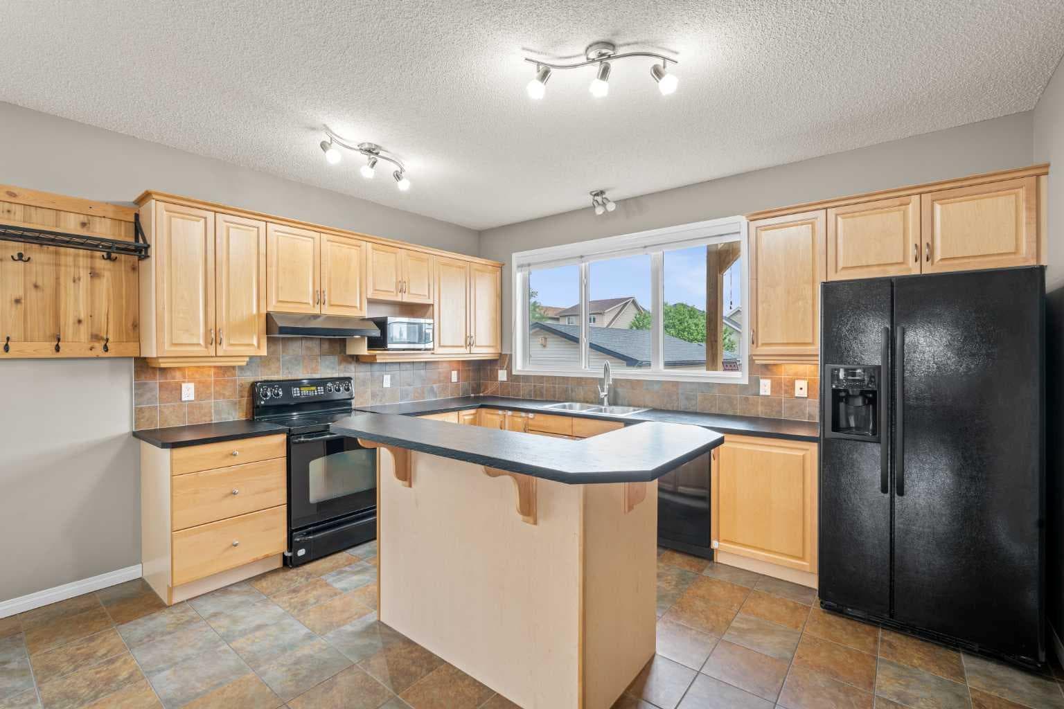 2362 Sagewood Crescent SW