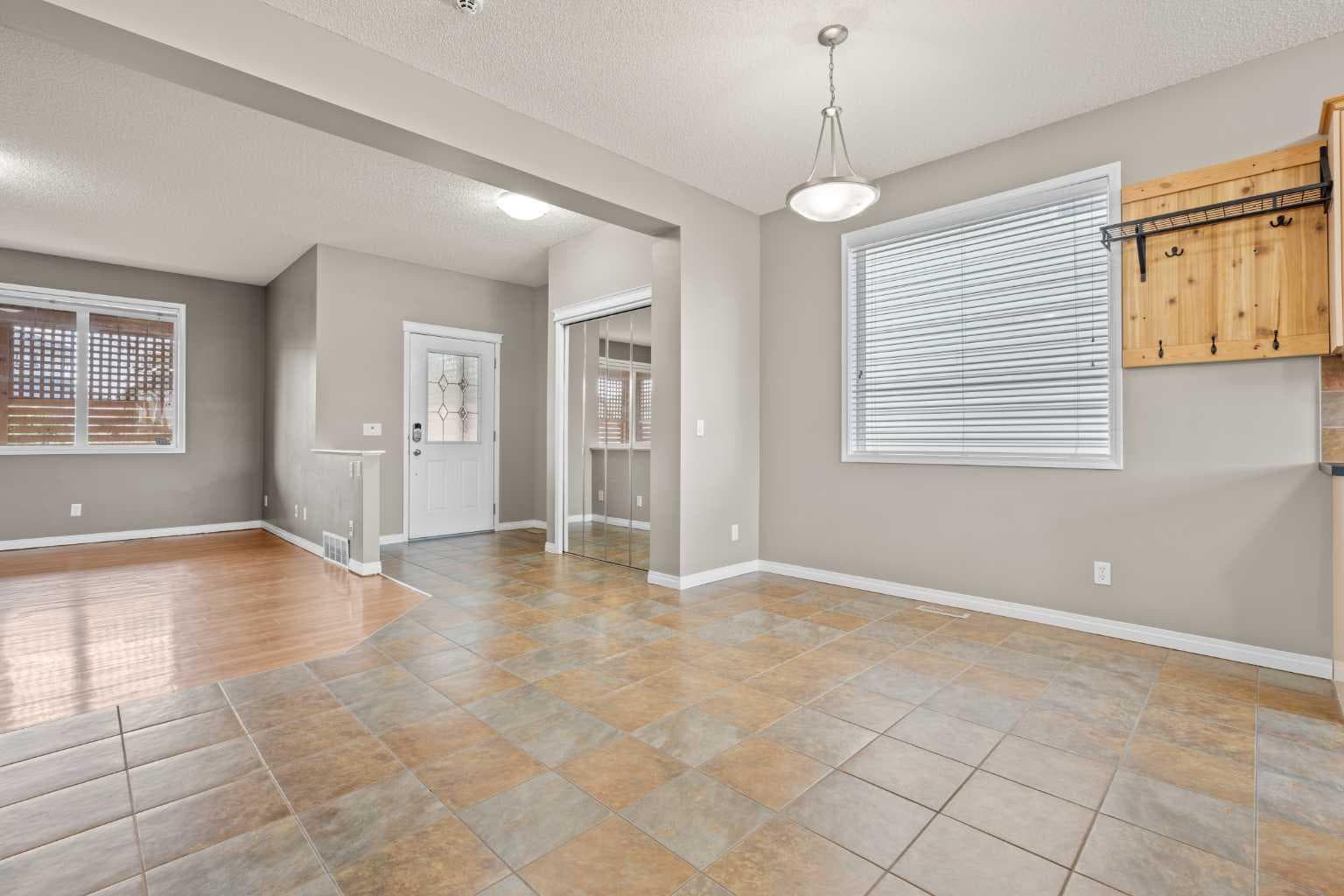 2362 Sagewood Crescent SW