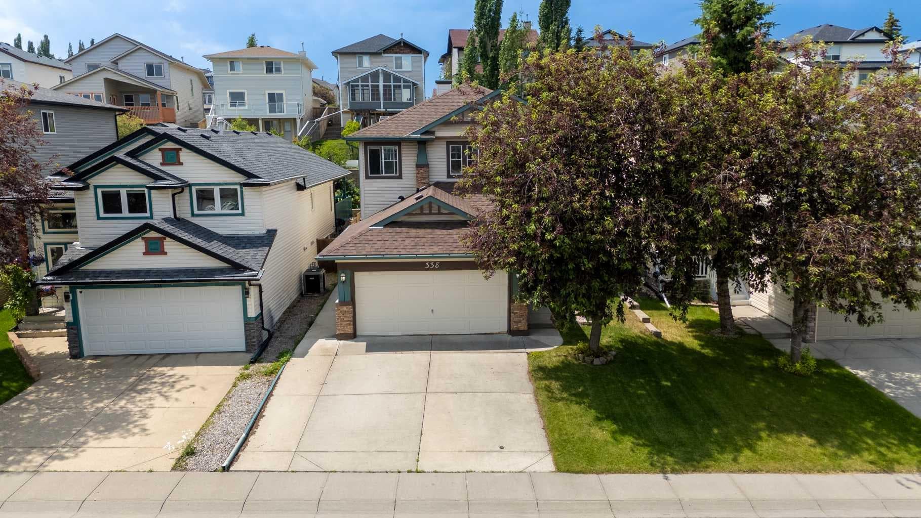 338 Panamount Drive NW