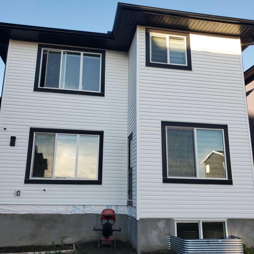 39 Saddlecrest Link NE