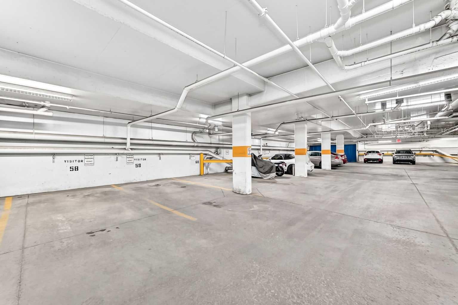 402, 1010 Centre Avenue NE