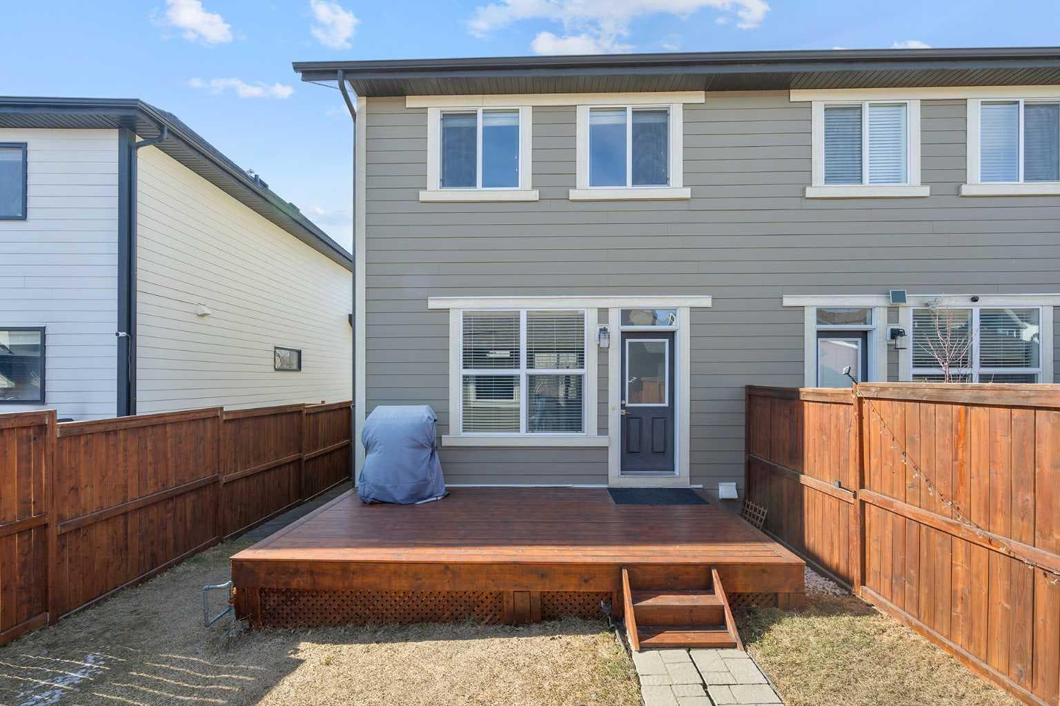 849 Mahogany Boulevard SE