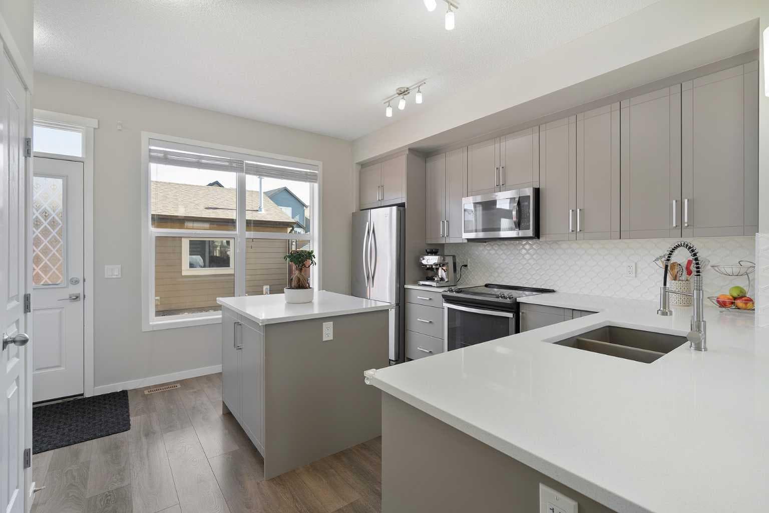 849 Mahogany Boulevard SE