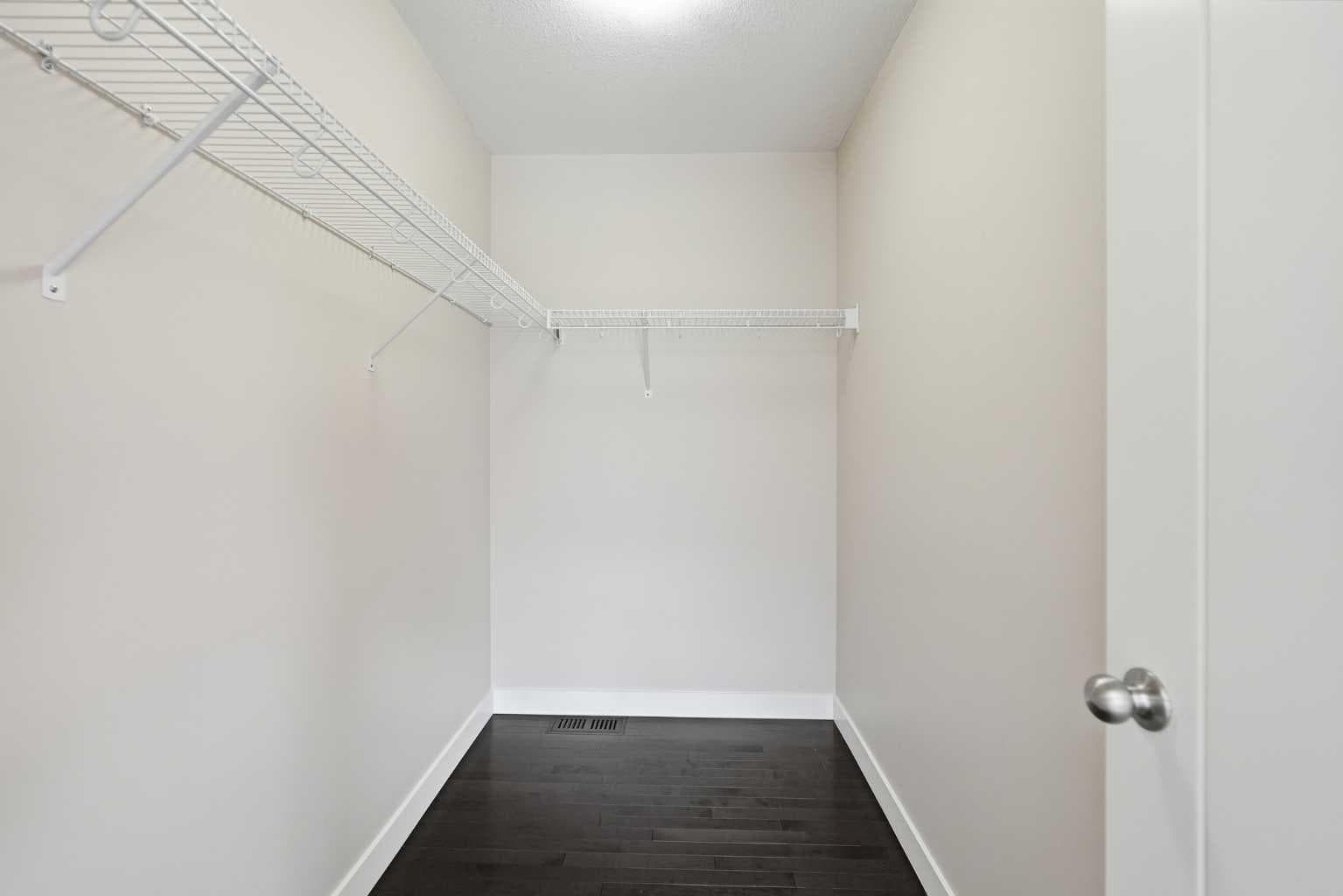 431 quarry Villas SE