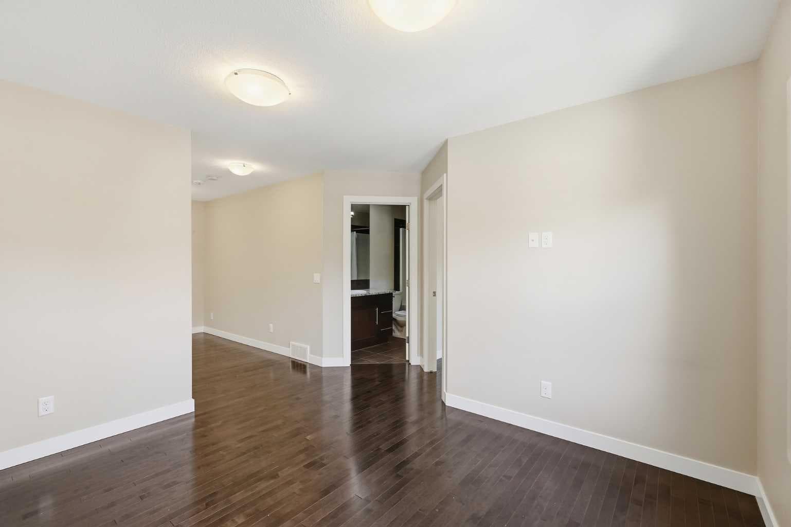 431 quarry Villas SE
