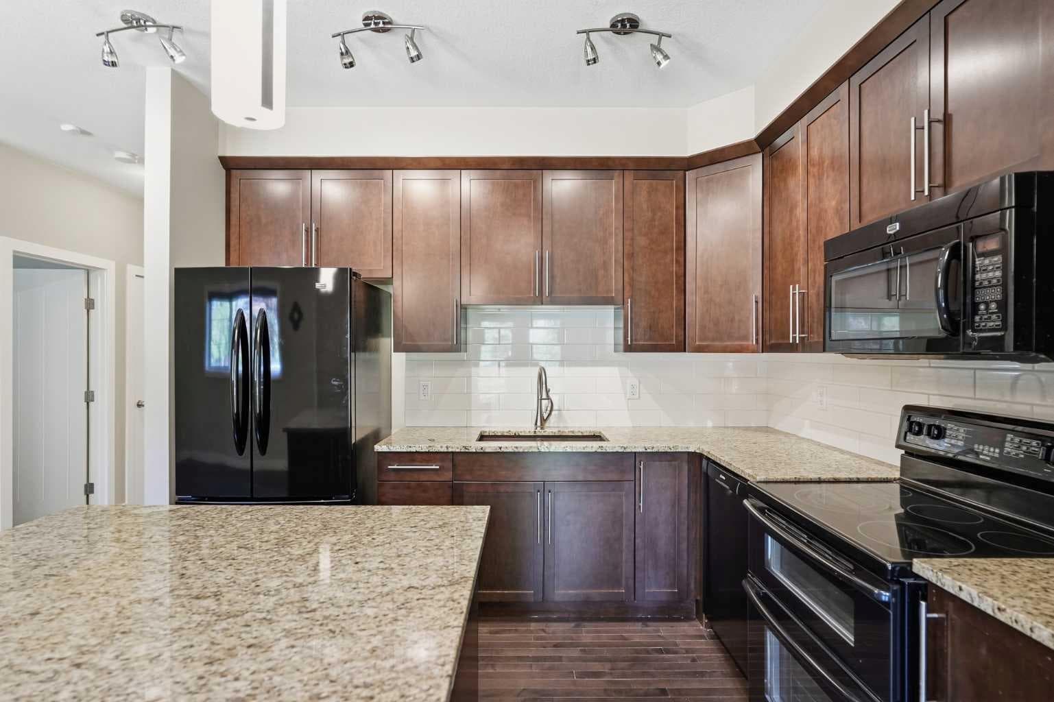431 quarry Villas SE