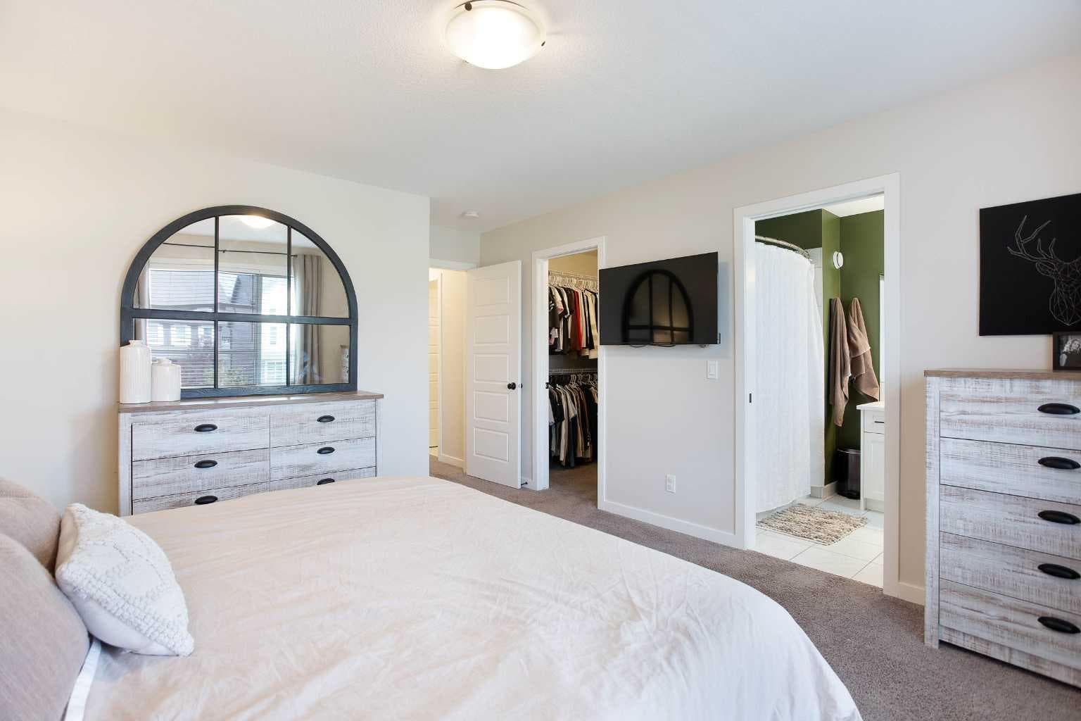136 Highview Gate SE