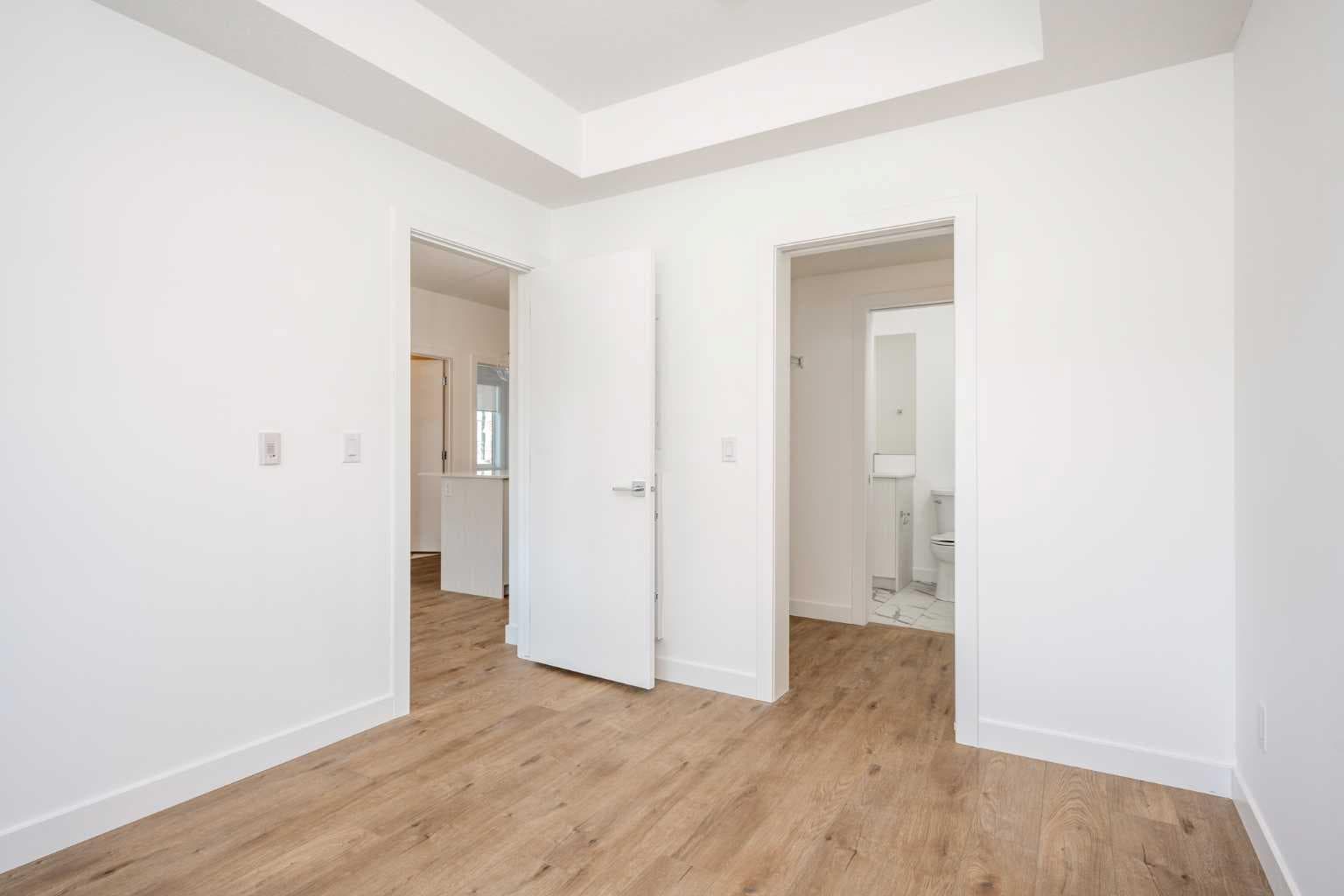 4102, 6 Merganser Drive W