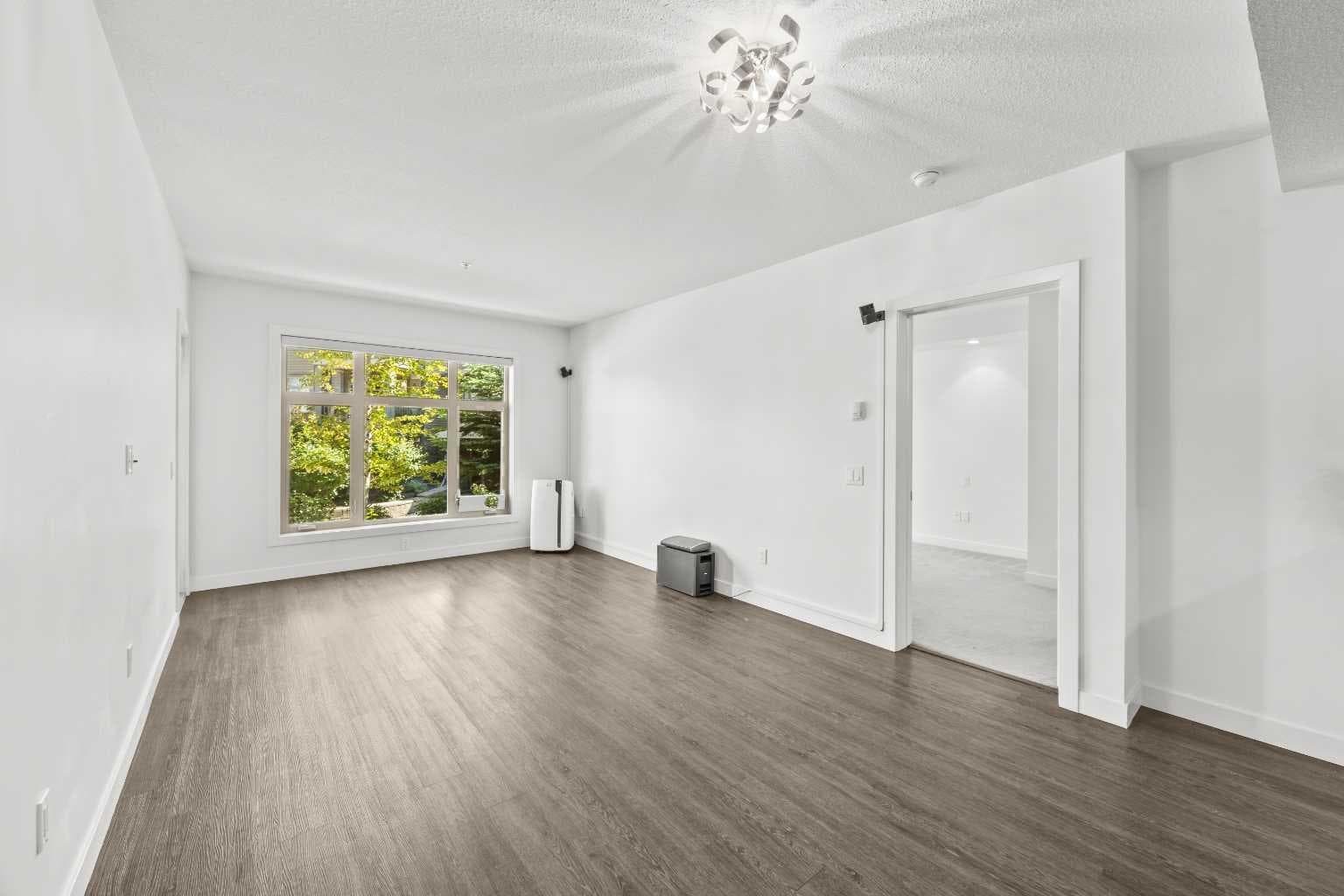 103, 25 Aspenmont Heights SW