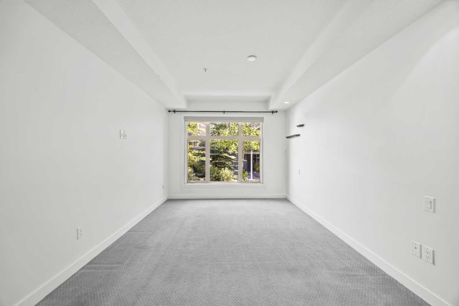 103, 25 Aspenmont Heights SW