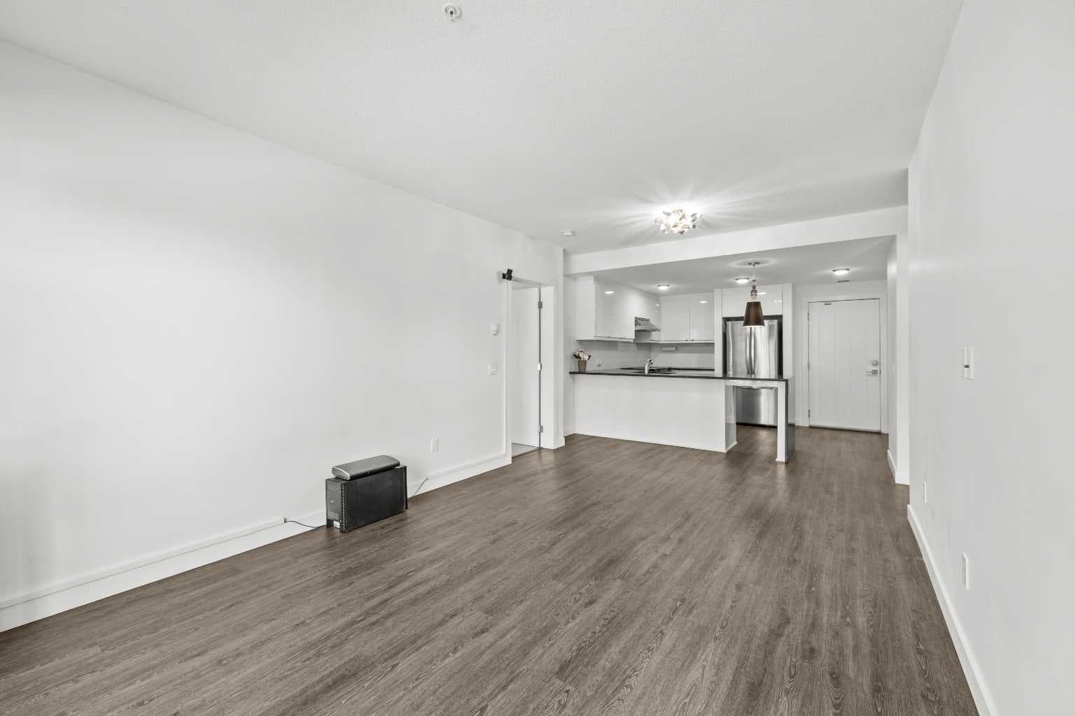 103, 25 Aspenmont Heights SW