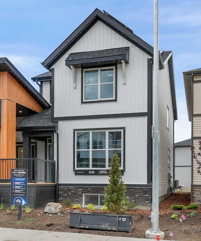 16 Amblefield View NW