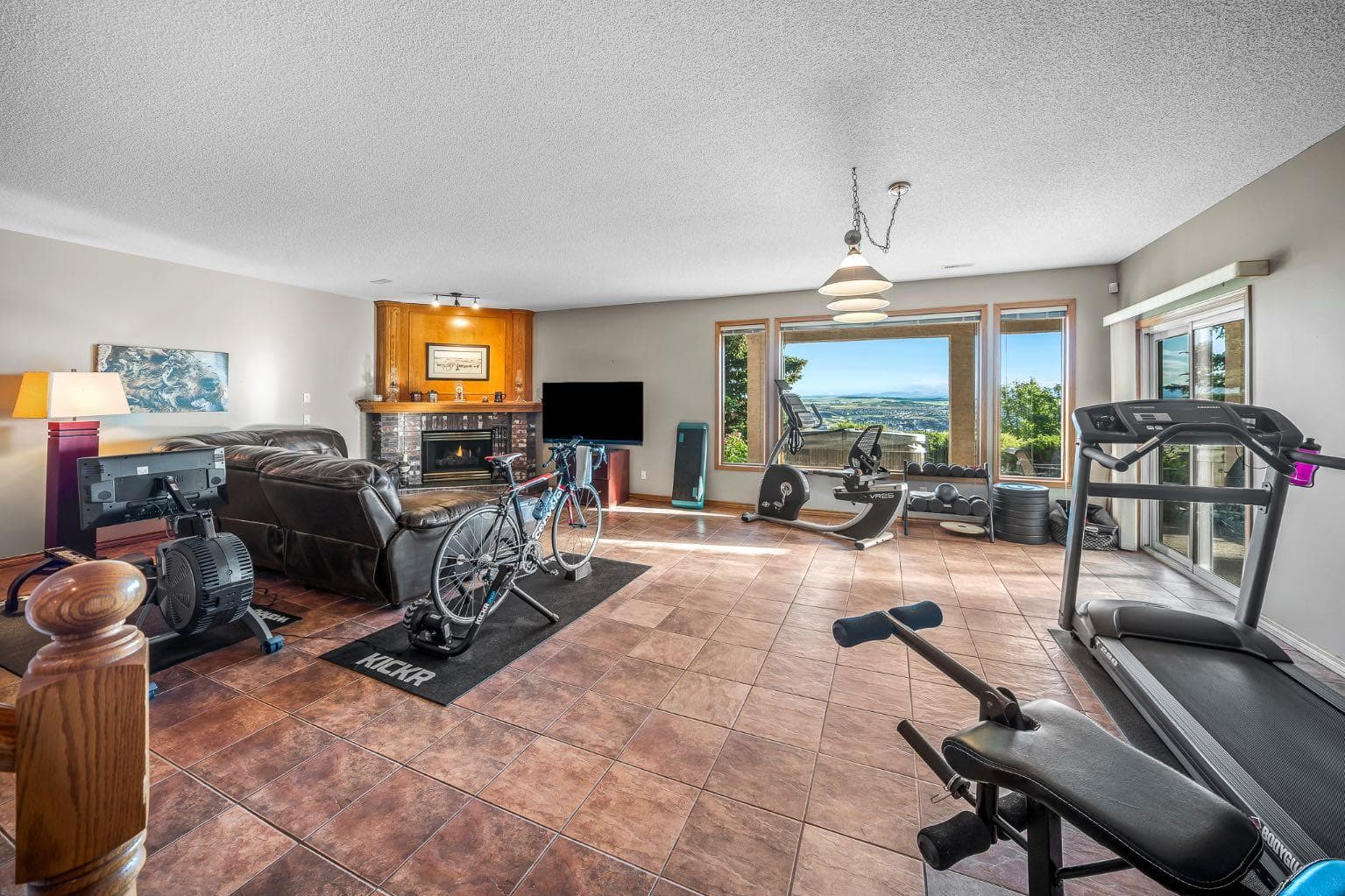 19 Gleneagles View 