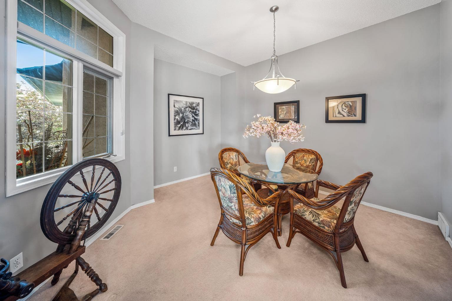 19 Gleneagles View 
