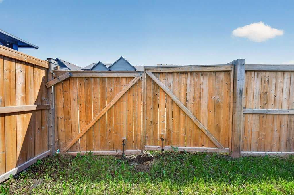 556 Belmont Heath SW